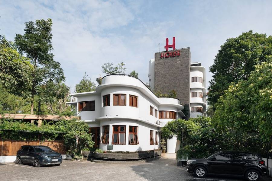 House Sangkuriang
