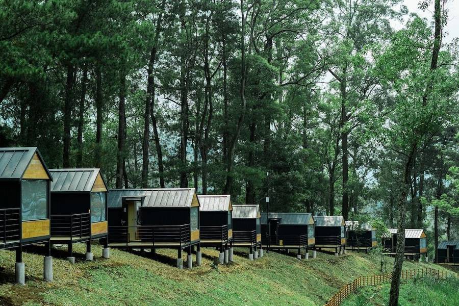 Bobocabin Coban Rondo, Malang

