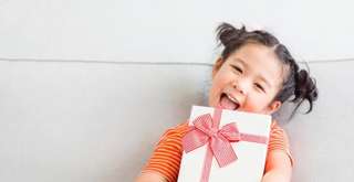 12 Rekomendasi Kado untuk Anak TK yang Edukatif & Berkesan, Travel Bestie