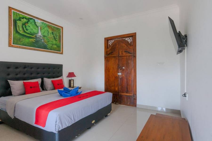 RedDoorz @ Uluwatu Suites
