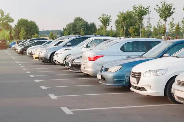 Tarif Parkir Mobil Bandara YIA