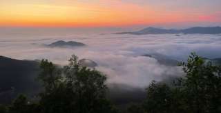 Đỉnh Hòn Vượn Huế: Điểm săn mây và thưởng ngoạn lý tưởng, Traveloka VN