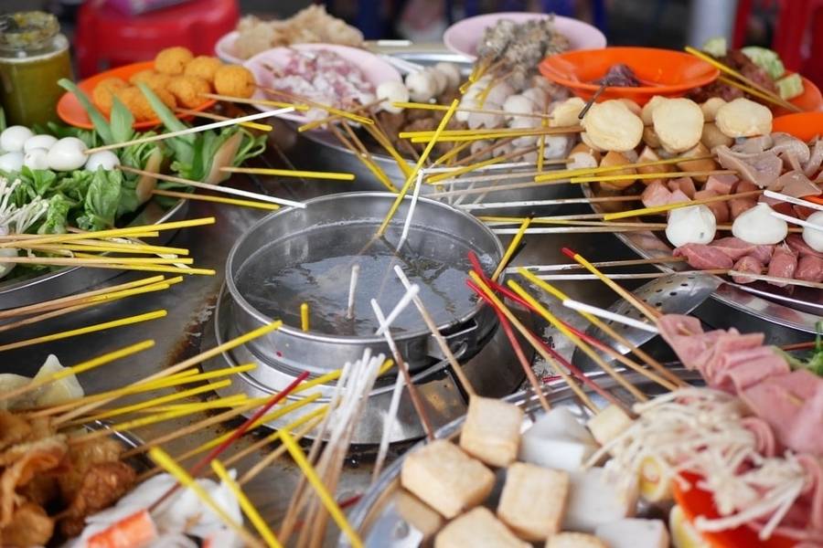 Lẩu Malatang là món đồ ăn vặt Trung Quốc cực kỳ phổ biến