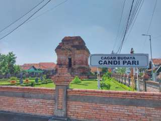 Eksplor Wisata Candi Pari Sidoarjo dan Rekomendasi Hotel Sekitarnya, Mas Bellboy