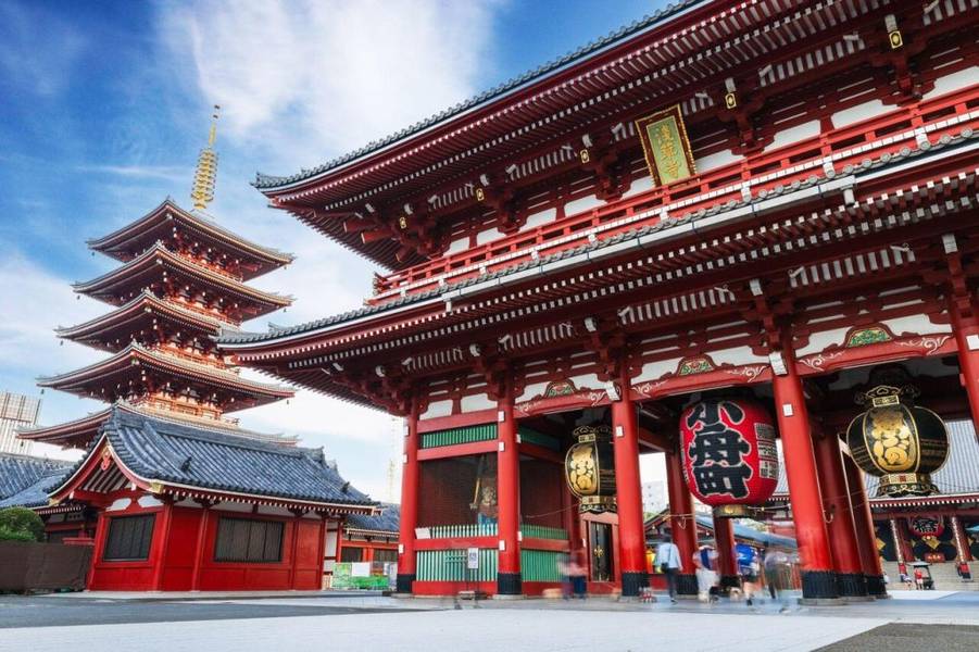 Chùa Sensoji sở hữu kiến trúc vô cùng độc đáo và là điểm đến không thể bỏ lỡ trong dịp tuần lễ vàng Nhật Bản
