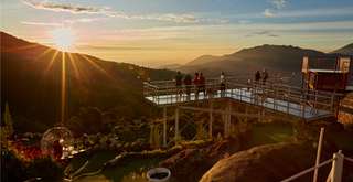 Watu Angkruk: Negeri di Atas Awan yang Wajib Kamu Kunjungi di Dieng, Travel Bestie