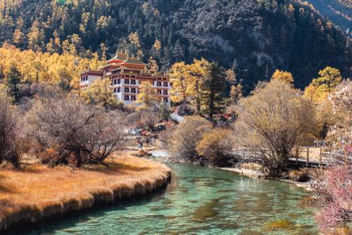 Chonggu Monastery – วัดโบราณกลางหุบเขา
