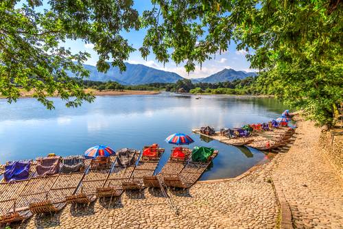 ล่องแพไม้ไผ่ที่แม่น้ำหนานซี (Nanxi River / 楠溪江)