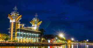 Siring Banjarmasin: Jelajahi Ikon Titik Nol Kota Seribu Sungai, Travel Bestie