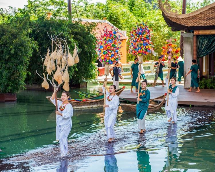 show-dien-tai-vinpearl-nam-hoi-an