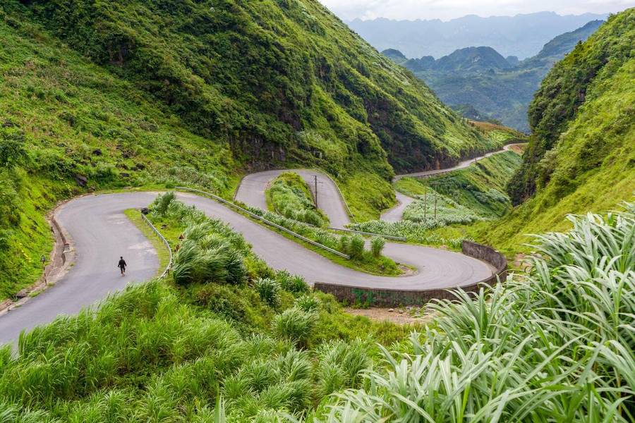 Cung đường di chuyển đến làng H’Mông Pả Vi