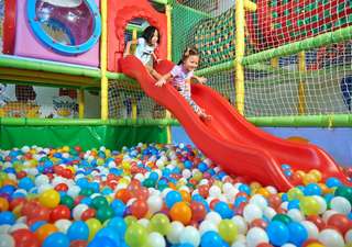Rekomendasi 12 Hotel Kids Friendly di Penang, Mas Bellboy
