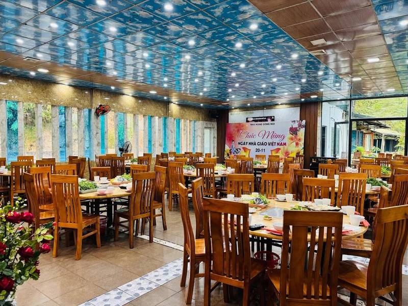 Sông Núi là nhà hàng Hà Giang sang trọng, thực đơn đa dạng từ nguồn thực phẩm sạch