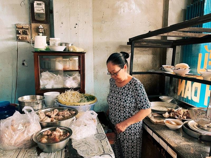 Ăn gì ở Đồng Tháp? Quán hủ tiếu Mỹ Tho bình dân được nhiều thực khách yêu thích