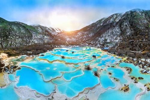อุทยานแห่งชาติหวงหลง (Huanglong National Park)