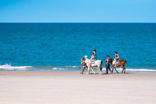 เที่ยวทะเลช่วงไหนดี