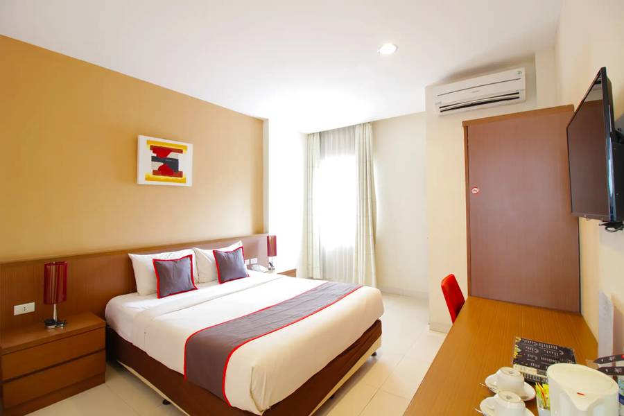 Collection O Pasteur Near Paris Van Java Mall (Formerly Sweet Karina) Bedroom