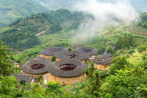 บ้านดินฝูเจี้ยน (Fujian Tulou)