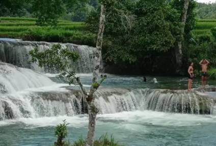 Aktivitas Seru di Air Terjun Weekacura