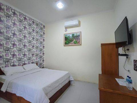 RedDoorz @ Tanakatto Homestay Waikabubak
