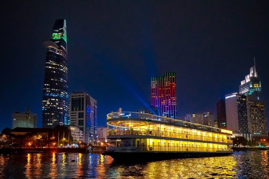 Du thuyền Sài Gòn Saigon Princess nổi bật với thiết kế Á - Âu sang trọng