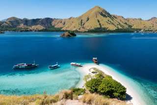 Pesona Golo Mori Labuan Bajo, Destinasi Asri dengan Hotel Terbaik di Sekitarnya, Mas Bellboy