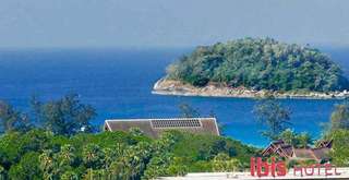 Mengunjungi Kata Beach di Thailand dan Rekomendasi Hotel Sekitarnya, Mas Bellboy
