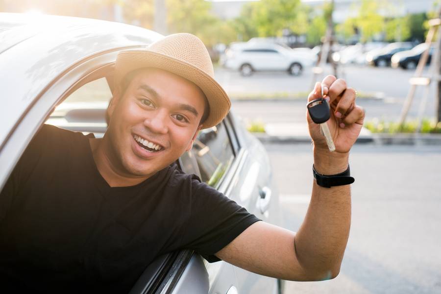 Pesan Sewa Mobil Lasem di Traveloka