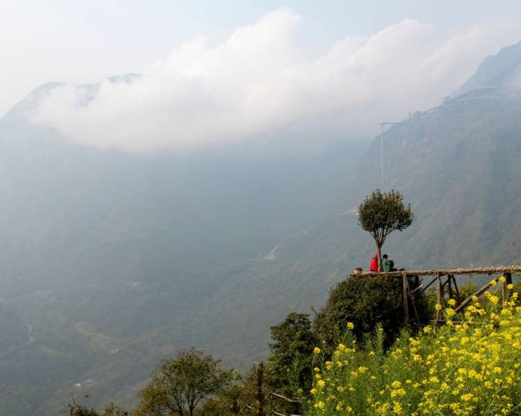 check-in-tren-dinh-deo-o-quy-ho