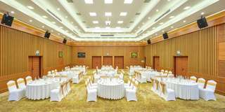 Gala dinner 2025: Kinh nghiệm tổ chức chi tiết, Traveloka VN