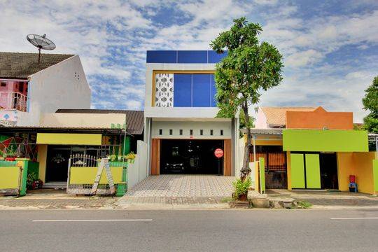 Hotel O Gm Guest House
