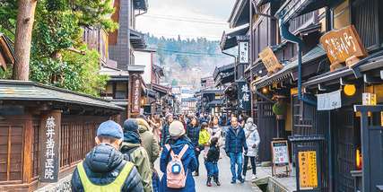 Khám phá Takayama: Thị trấn cổ nổi tiếng giữa lòng Gifu, Traveloka VN