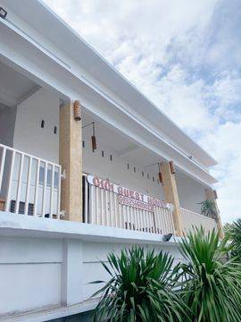 Cici Guest House
