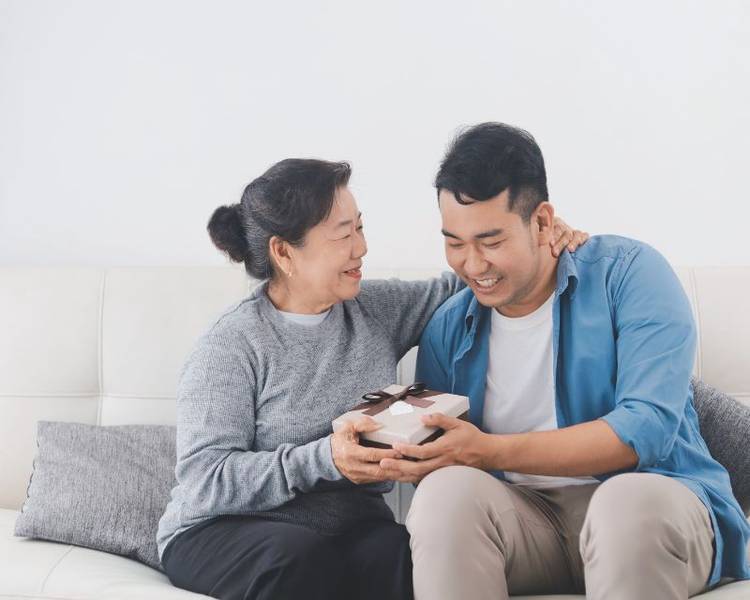 Dành tặng những điều đặc biệt kèm lời chúc 20/10 cho vợ và cho cả mẹ bạn nhé