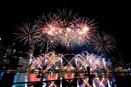 New Year 2026 Road Closure Singapore: MRT, Bus & Driving Guide