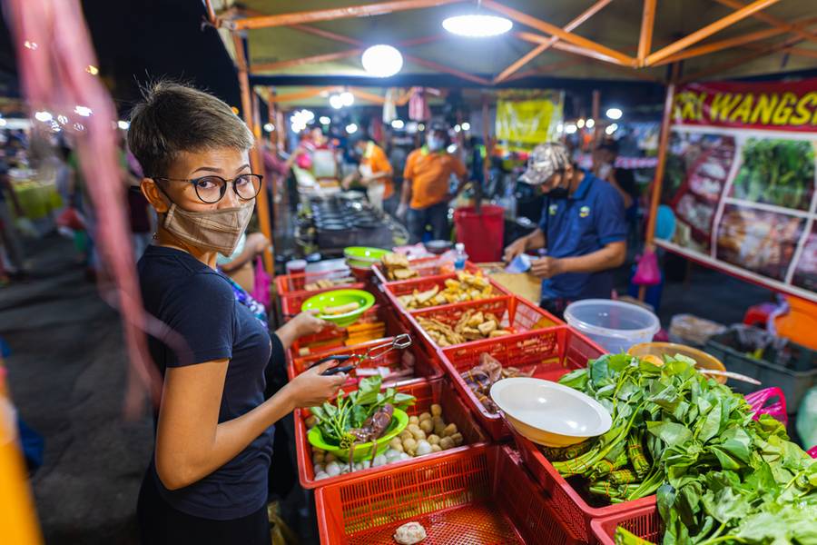 Street food night market