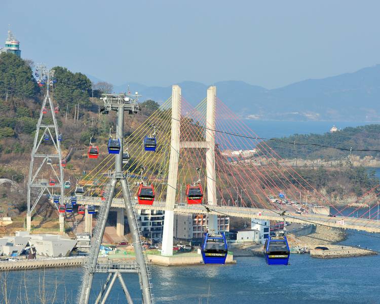Cáp treo biển Yeosu một trải nghiệm không nên bỏ lỡ khi đến Jeollanam Do.