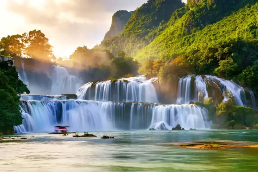 Ban Gioc Waterfall, Vietnam