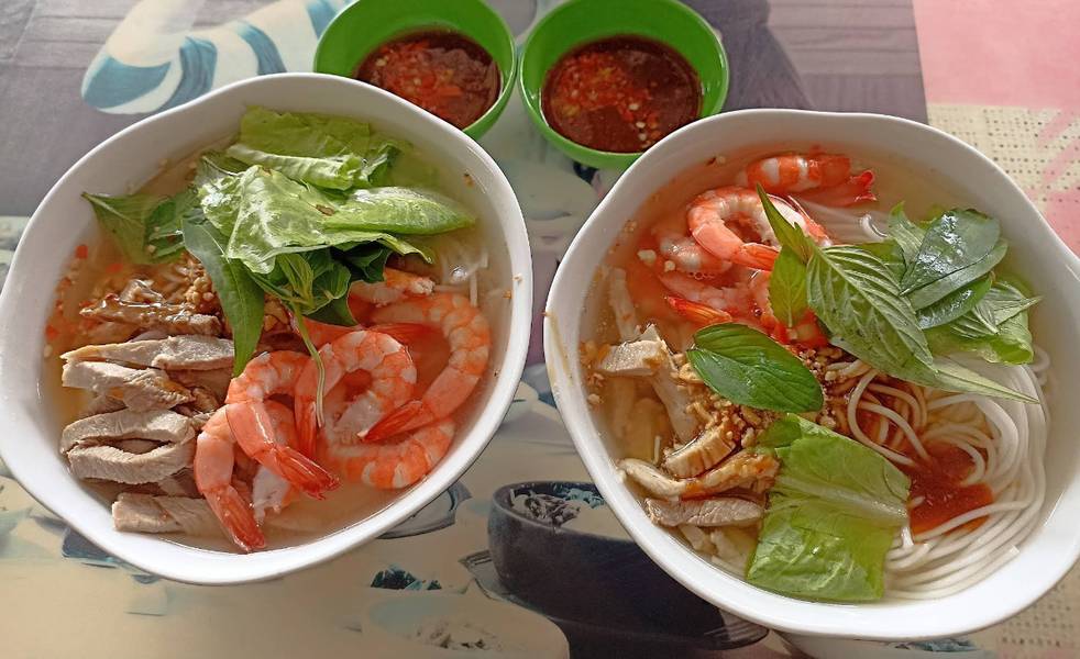 Bún gỏi dà là món ăn đặc sắc tại Sóc Trăng và các tỉnh miền Tây. 