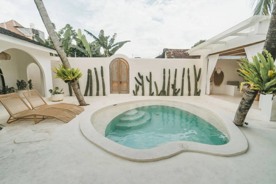 Bohemian Jogja Villas with Private Pool - Kolam Renang