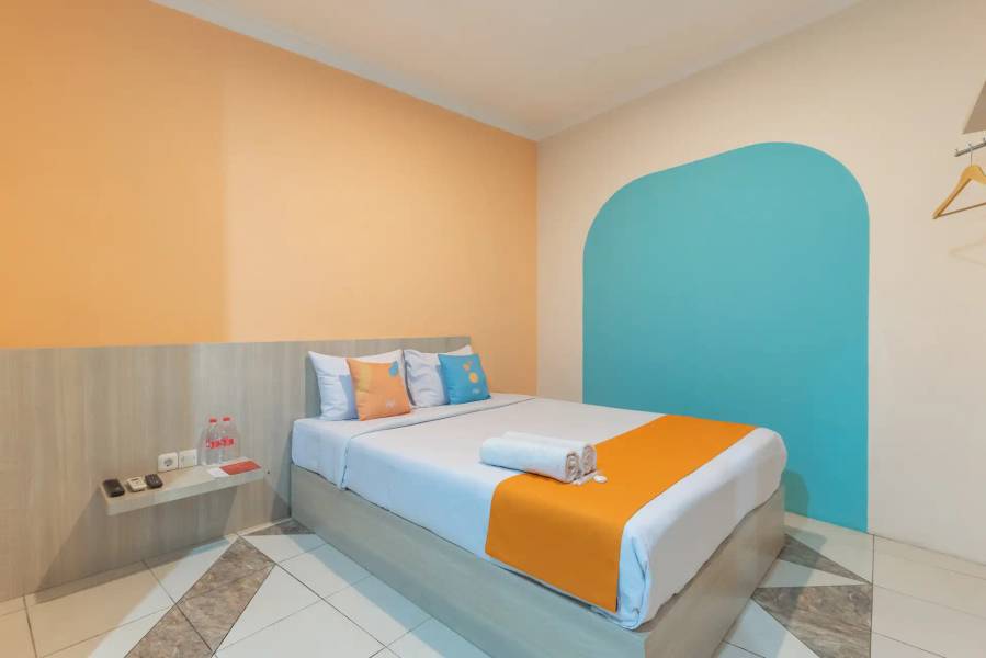 Sans Stay Skyland Pasteur Bandung - Bedroom