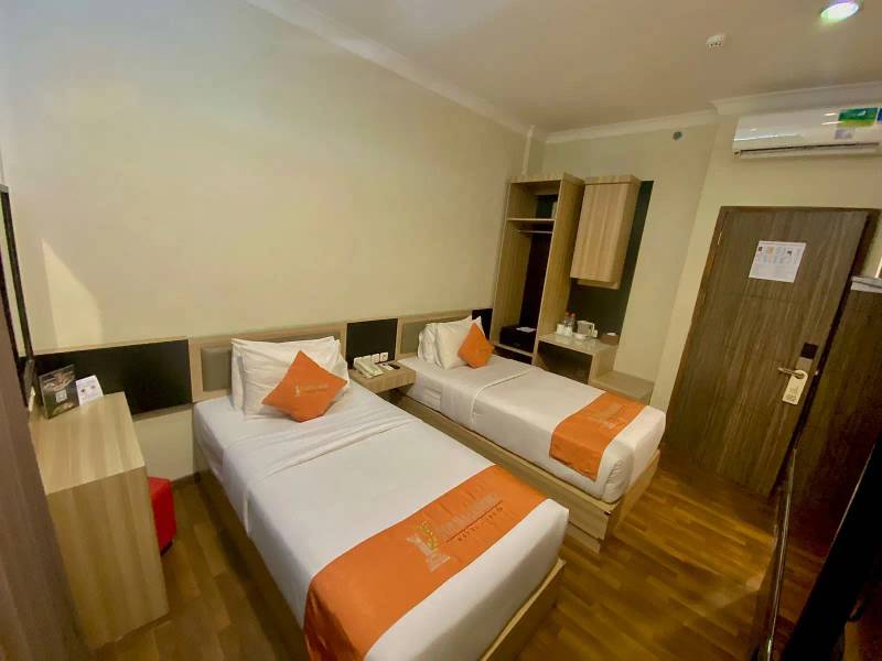 Top Malioboro Hotel - Bedroom