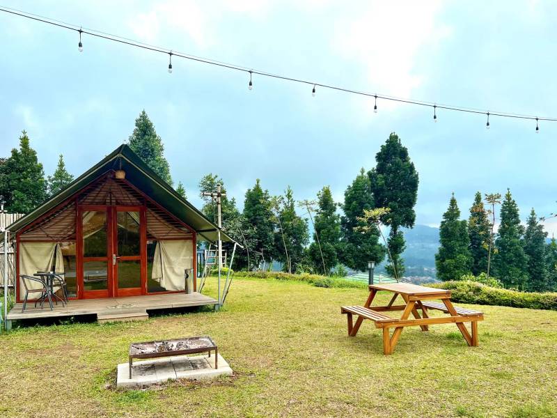 Alinson Sunset Hill - Exterior