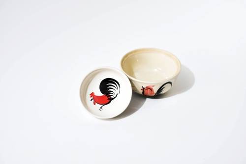  ถ้วยชามตราไก่และเซรามิกลำปาง