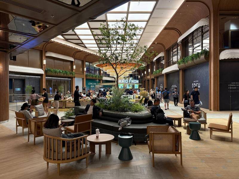 Không gian hiện đại và sang trọng bên trong Dusit Central Park