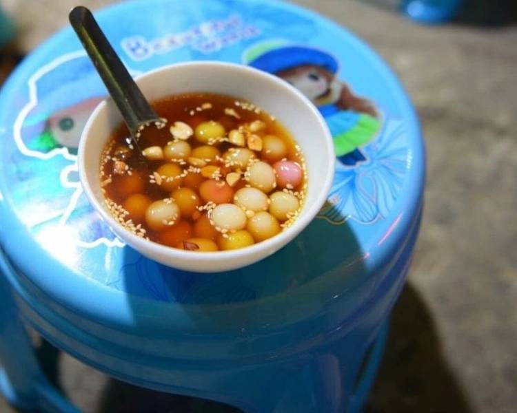 Thắng dền - món ăn tráng miệng không thể bỏ qua khi nhắc đến đặc sản Lào Cai. 