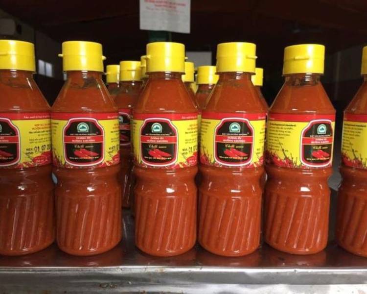 Tương ớt Mường Khương là một trong những món đặc sản Lào Cai nổi tiếng bậc nhất vùng Tây Bắc.