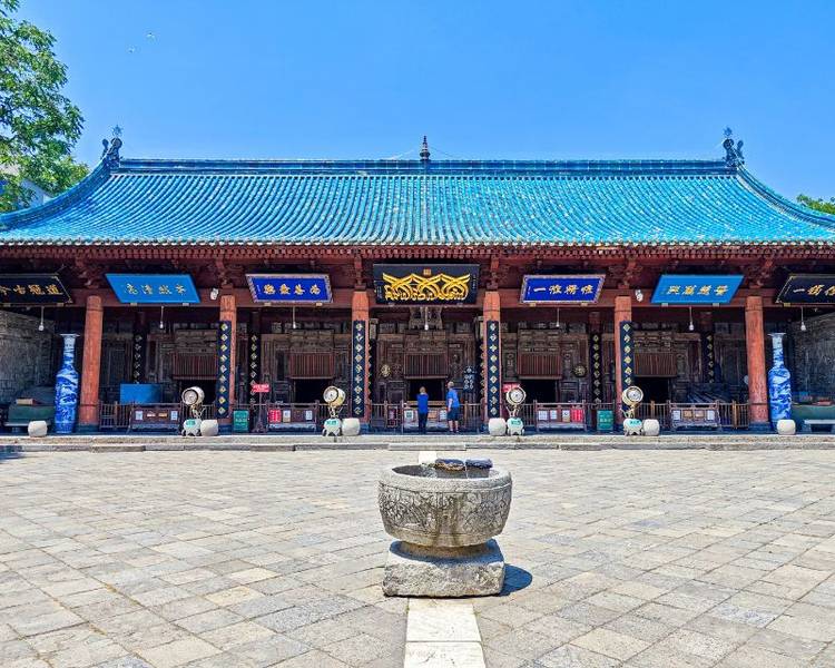 Đến thăm nhà thờ Hồi giáo lớn để trải nghiệm đời sống văn hóa của cộng đồng Hồi giáo Tây An.