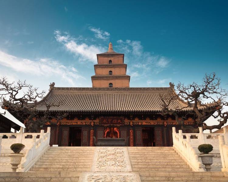 Tháp Đại Nhạn là ngôi chùa cổ nổi tiếng tại Tây An bởi vẻ đẹp cổ kính.