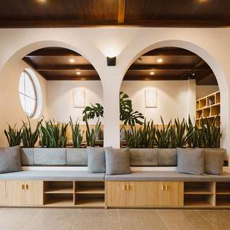 LATA Hotel & Apartments